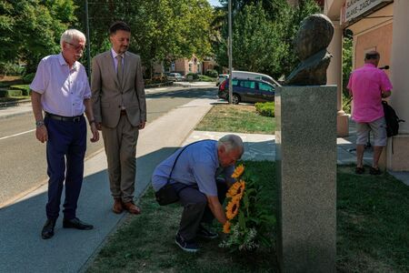 Poklon spominu na Ladka Korošca